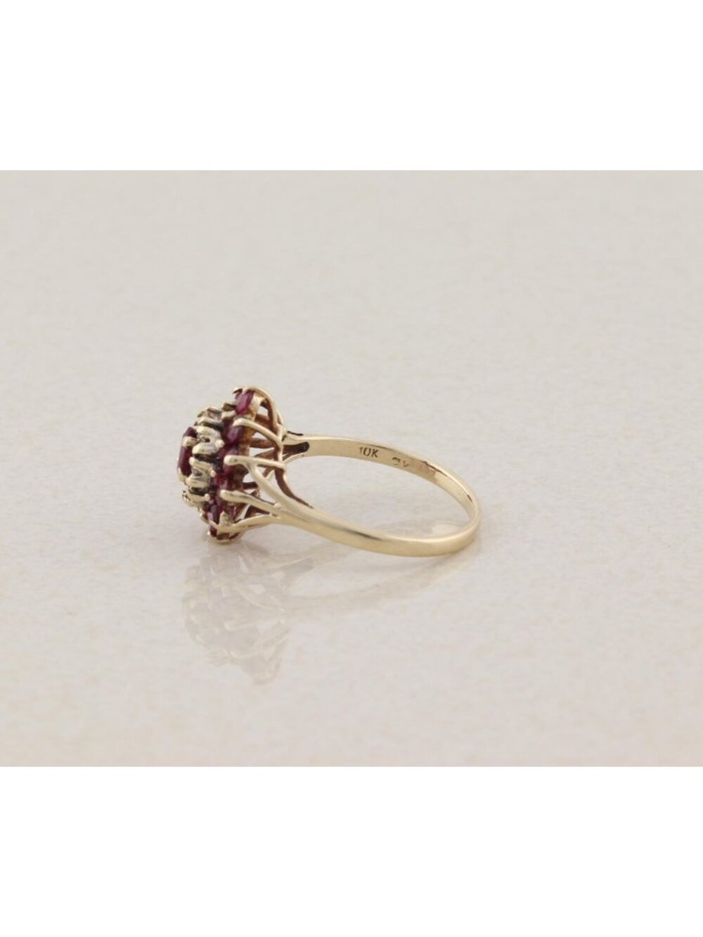 10k Yellow Gold Natural Ruby and Diamond Cluster Ring Size 6 1/4 - Picture 9 of 9